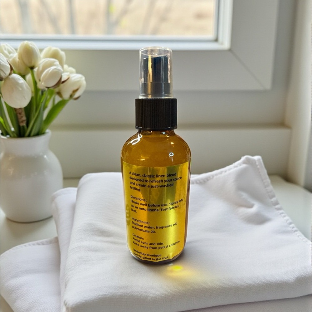 4oz Fresh Linen Room & Linen Spray | Clean Cotton Scent - Picture 2 of 2